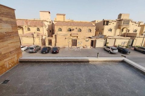 Villa de 5 chambres à Riyadh, Saudi Arabia No. 67361 22