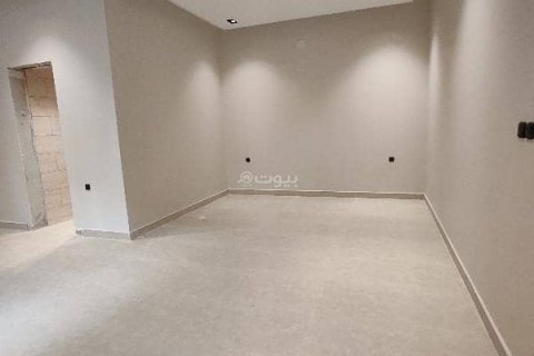Villa de 5 chambres à Riyadh, Saudi Arabia No. 67361 9