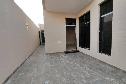 Villa de 5 chambres à Riyadh, Saudi Arabia No. 67361 3