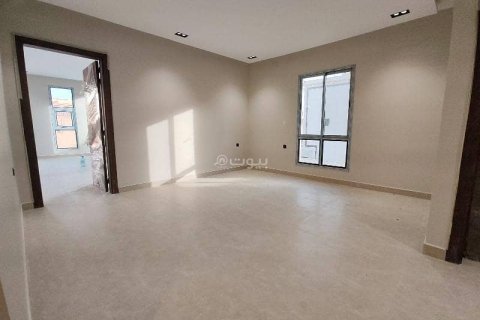 Villa de 5 chambres à Riyadh, Saudi Arabia No. 67361 21