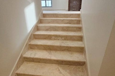 Villa de 5 chambres à Riyadh, Saudi Arabia No. 67361 18