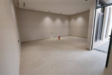 Villa de 5 chambres à Riyadh, Saudi Arabia No. 67361 6