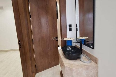 Villa de 6 dormitorios en Riyadh, Saudi Arabia No. 67365 18