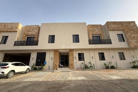 3 bedrooms Apartment in Riyadh, Saudi Arabia No. 67404