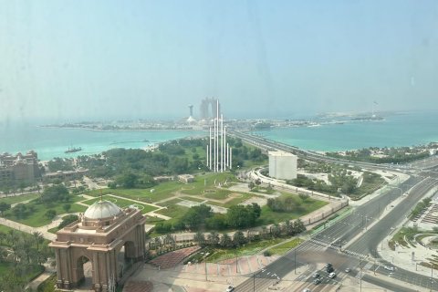 4 bedrooms Apartment in Corniche Road, UAE No. 37658