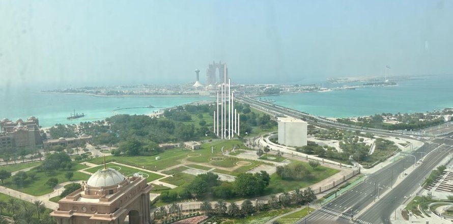 Appartement de 4 chambres à Corniche Road, UAE No. 37658