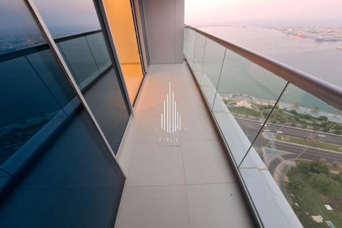 3 غرف نوم شقة في Corniche Road, الإمارات العربية المتحدة رقم 37660 5