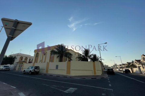 6 غرفة نوم  فيلا في الدوحة, Qatar رقم 57002 12