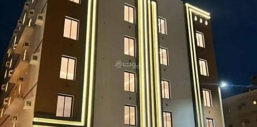 4 bedrooms Apartment in Riyadh, Saudi Arabia No. 60549