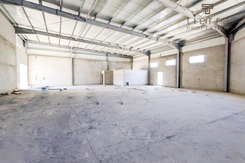 1207.7m² Warehouse in Al Khawaneej, UAE No. 38890
