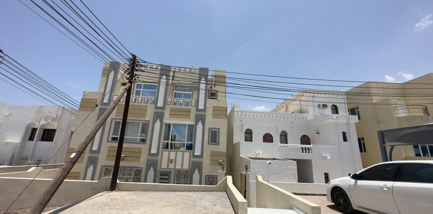 1 غرف نوم بانتهاوس في Al Khuwair, عُمان رقم 54859