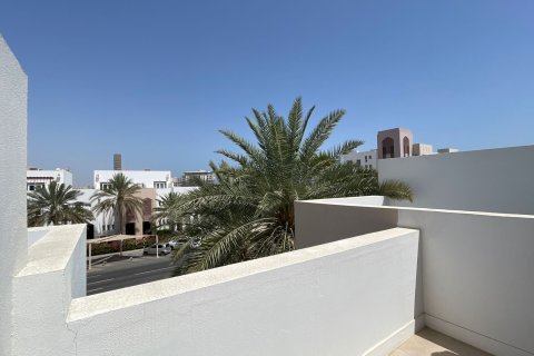 Townhouse de 3 dormitorios en Oman No. 62895 16