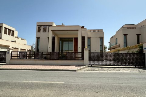 5 bedrooms Villa in Muscat, Oman No. 62896