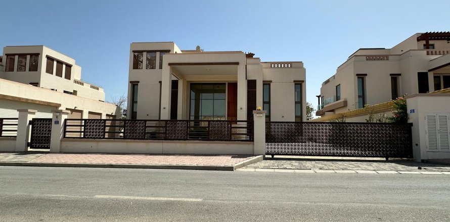 Villa de 5 chambres à Muscat, Oman No. 62896