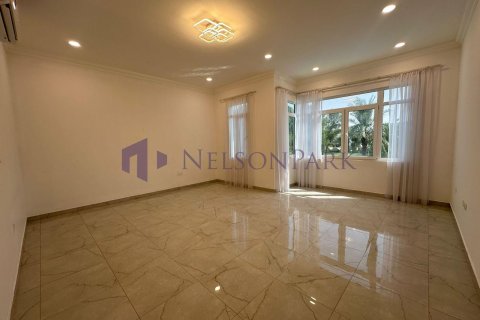 4 bedrooms Villa in Doha, Qatar No. 57984 15
