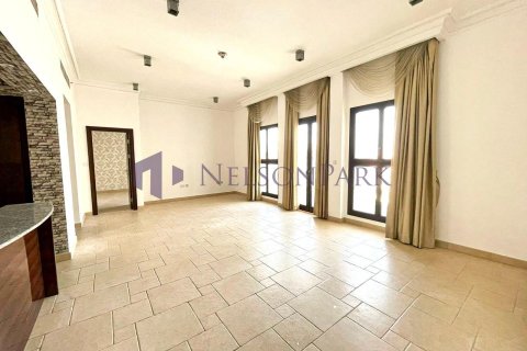 2 bedrooms Apartment in Doha, Qatar No. 56604