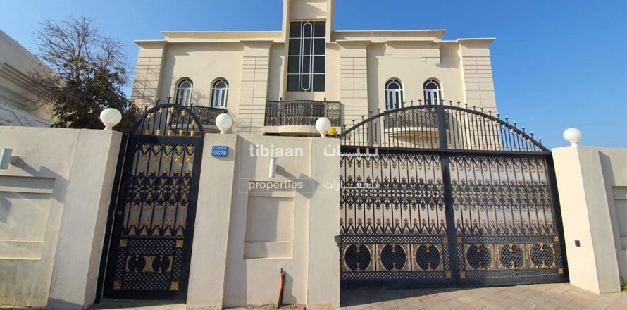 Apartment de 3 dormitorios en Muscat, Oman No. 54031