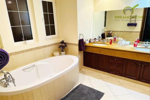 3 غرف نوم فيلا في Umm Al Quwain Marina, الإمارات العربية المتحدة رقم 34240 6