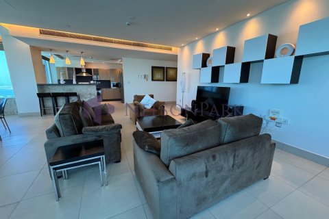 Apartment de 3 dormitorios en Doha, Qatar No. 58285 3