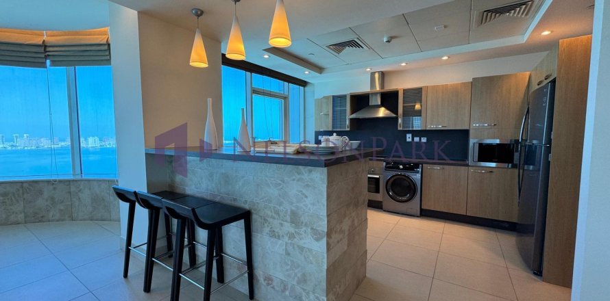 Apartment de 3 dormitorios en Doha, Qatar No. 58285