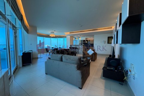 Apartment de 3 dormitorios en Doha, Qatar No. 58285 13