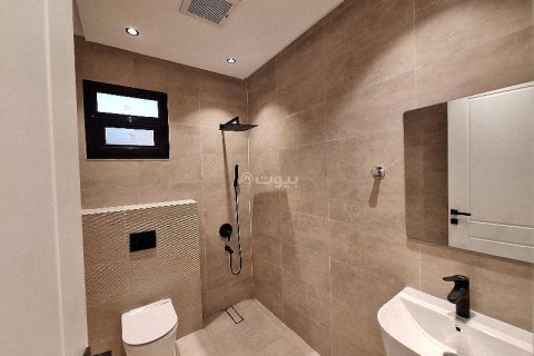 5 bedrooms Apartment in Riyadh, Saudi Arabia No. 60038 12
