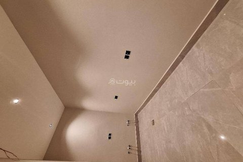 5 bedrooms Villa in Riyadh, Saudi Arabia No. 60040 18