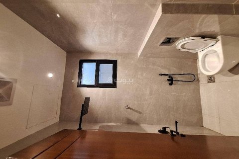 5 bedrooms Villa in Riyadh, Saudi Arabia No. 60040 16