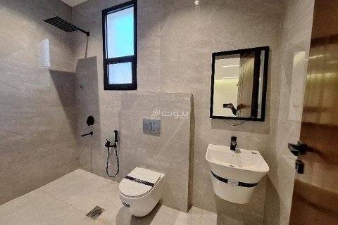5 bedrooms Villa in Riyadh, Saudi Arabia No. 60040 21