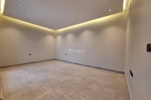 5 bedrooms Villa in Riyadh, Saudi Arabia No. 60040 7