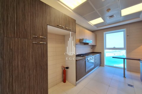 Appartement de 3 chambres à Corniche Road, UAE No. 24517 16