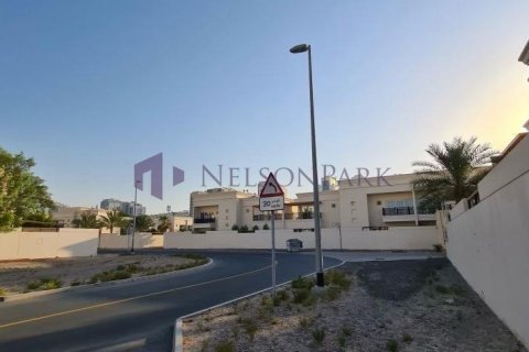 Villa de 7 chambres à Doha, Qatar No. 56931 9
