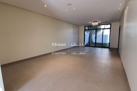 4 bedrooms Villa in Muscat, Oman No. 53476 6