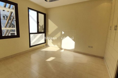 4 bedrooms Villa in Muscat, Oman No. 53476 28