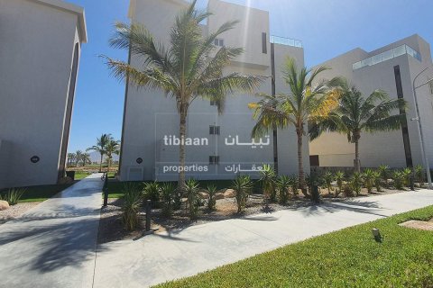 Apartment de 2 dormitorios en As'Sifah, Oman No. 53481 3