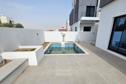 5 bedrooms Villa in Bawshar, Oman No. 53605 12
