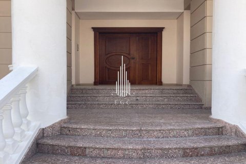 5 bedrooms Villa in Khalifa City, UAE No. 34759 10