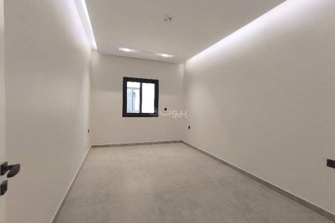 4 bedrooms Apartment in Riyadh, Saudi Arabia No. 69193