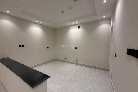 3 bedrooms Apartment in Riyadh, Saudi Arabia No. 69197 10