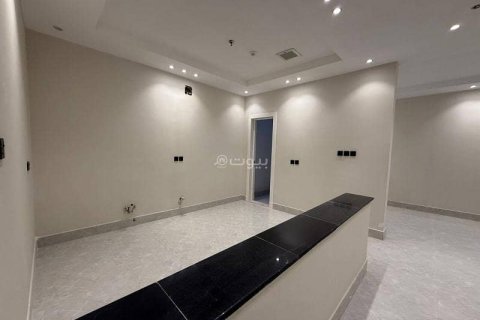 3 bedrooms Apartment in Riyadh, Saudi Arabia No. 69197 8