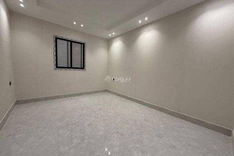 3 bedrooms Apartment in Riyadh, Saudi Arabia No. 69197 14