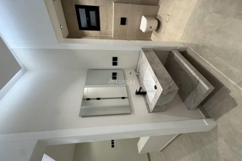 4 bedrooms Apartment in Riyadh, Saudi Arabia No. 69198 10