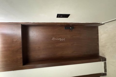 4 bedrooms Apartment in Riyadh, Saudi Arabia No. 69198 7