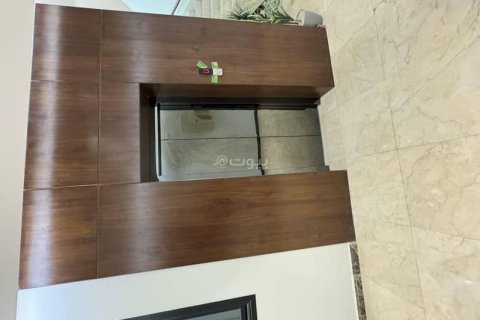4 bedrooms Apartment in Riyadh, Saudi Arabia No. 69198 4