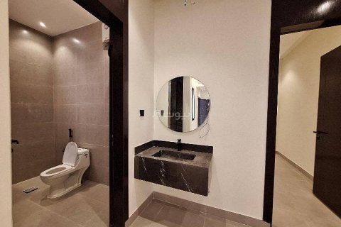 Apartment de 3 dormitorios en Riyadh, Saudi Arabia No. 69199 8