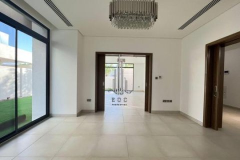 5 bedrooms Villa on the Yas Island, UAE No. 39127 9