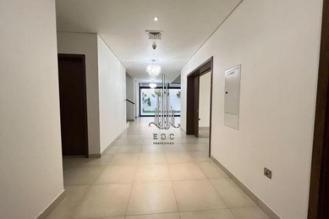 5 bedrooms Villa on the Yas Island, UAE No. 39127 18