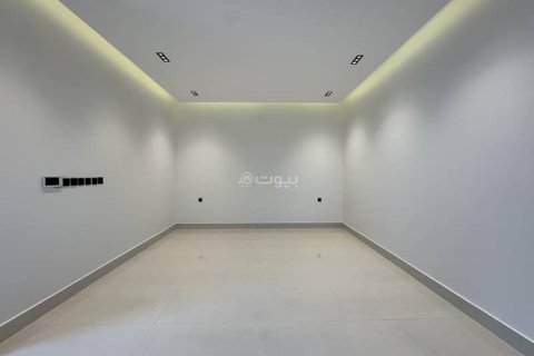Вилла с 5 спальнями в Эр-Рияд, Саудовская Аравия №59896 9