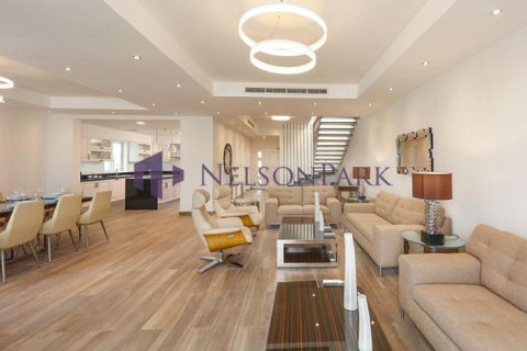 4 bedrooms Villa in Lusail, Qatar No. 57959 6