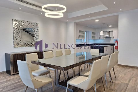 4 bedrooms Villa in Lusail, Qatar No. 57959 3